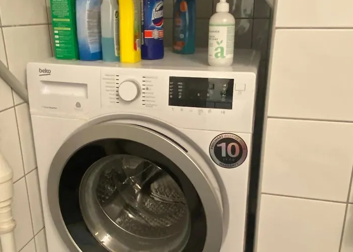 2 Bedroom Sleeps 4 Lägenhet *